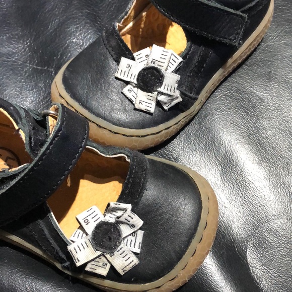 Livie & Luca black strap measuring ribbon size 5 - Picture 7 of 7